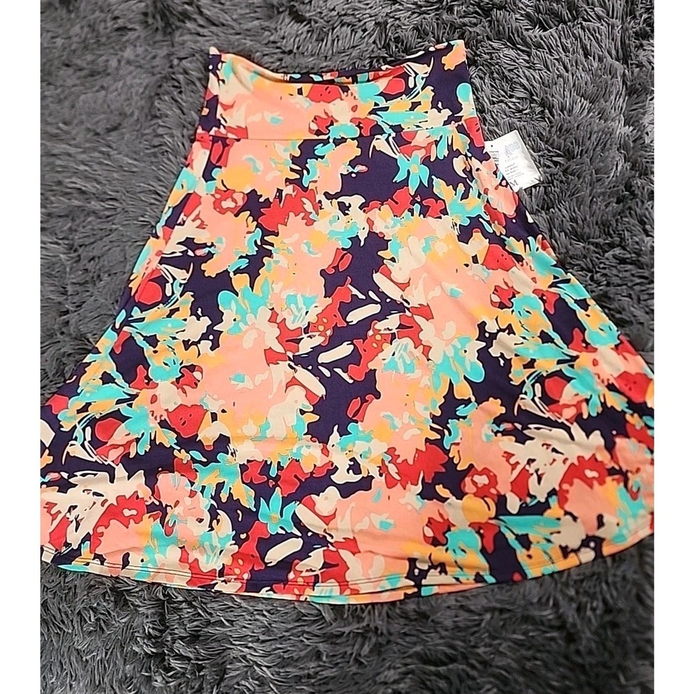 Womens Lularoe Colorful Medium circle style floral Skirt new with tags